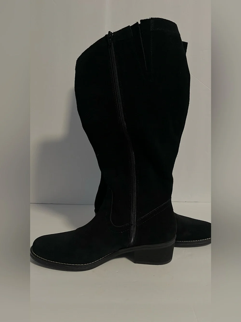 White Mountain Women’s Altitude Calf Knee High  Black Suede  Boots Size 7 1/2M